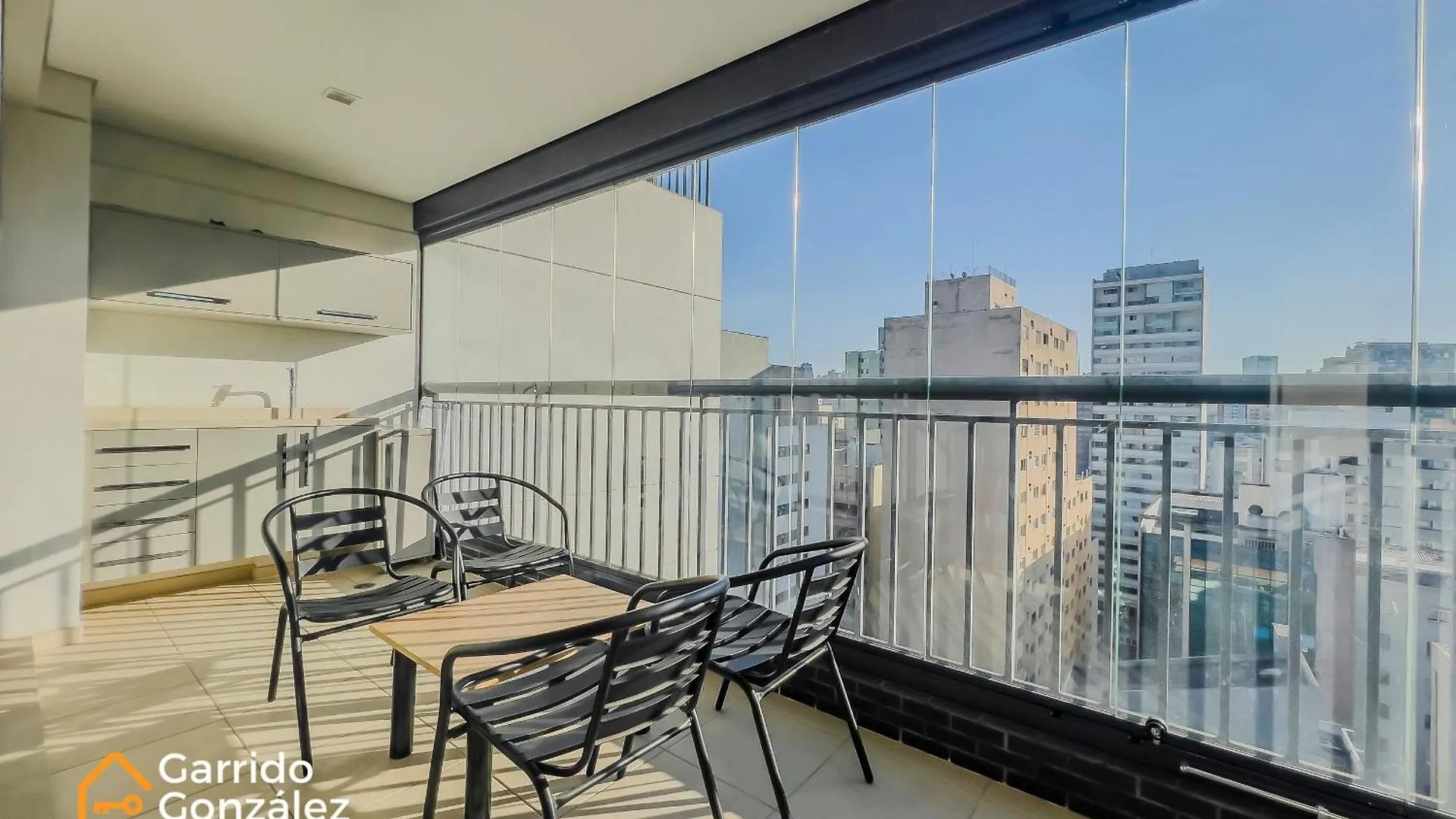 アパート Apto III Setin Downtown Bela Vista - C/Garagem サンパウロ